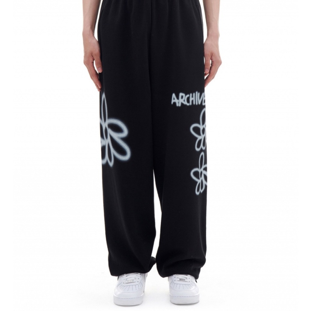 archive bold 939 daisy sweatpants